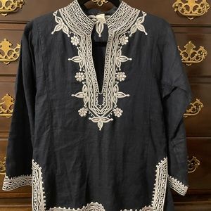 J. Crew women’s tunic, navy blue and white, size XS.